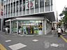 周辺：【コンビニエンスストア】ファミリーマート京急川崎駅前店まで155ｍ