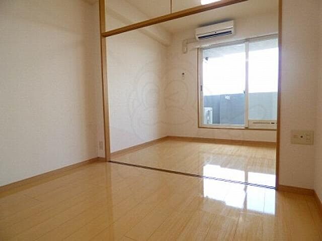 寝室