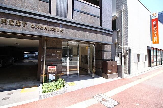 エントランス