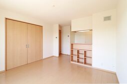 真岡鐵道 北真岡駅 徒歩2分の賃貸アパート 2階2LDKのリビング/ダイニング