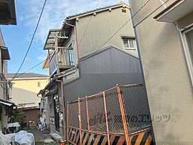 京都府京都市伏見区上神泉苑町（賃貸一戸建2LDK・1階・66.71㎡） その1