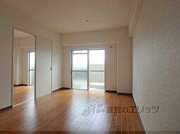 JR東海道・山陽本線 西大路駅 徒歩10分の賃貸マンション 5階2DKのリビング/ダイニング