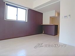 LUXE中書島 2階1DKのリビング/ダイニング