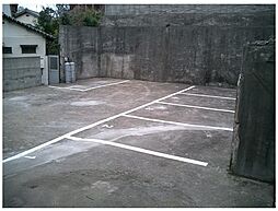 元町駐車場 6