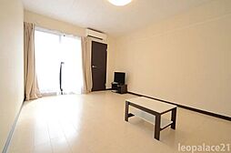 レオネクストローズ 108 1階1Kのリビング/ダイニング