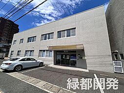 山の田南町J店舗