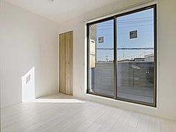 クルム綾羅木 201 2階1LDKのリビング/ダイニング