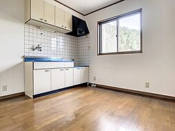 コーポ長府 102 1階2DKのリビング/ダイニング