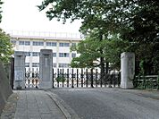 下関市立向山小学校(600m)
