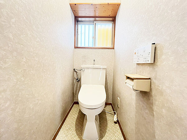トイレを拡大表示