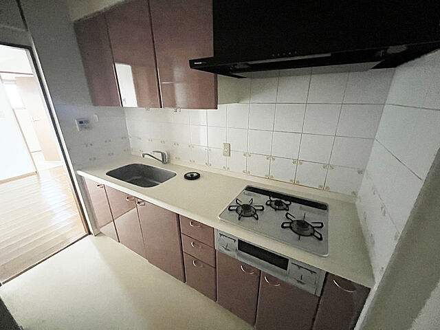 キッチン ベルシャトゥ立川 15階/-