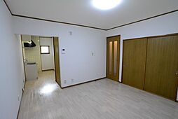 笠田ハイツ11号地 1階2LDKのリビング/ダイニング