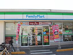 【コンビニエンスストア】ファミリーマート 坂下二丁目店まで198ｍ