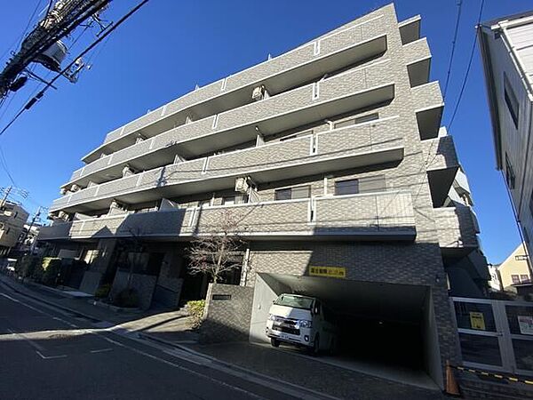 東京都北区志茂4丁目(賃貸マンション2DK・3階・43.09㎡)の写真 その1