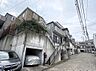 駐車場：前面道路も整っており落ち着いて駐車できる設計。毎日のドライブがスムーズです。