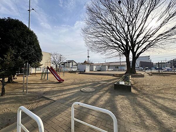 周辺を拡大表示