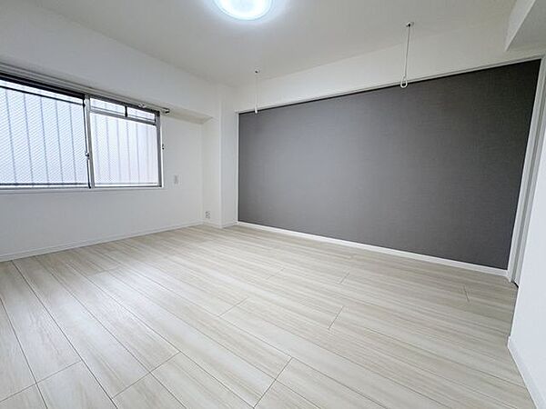 寝室を拡大表示