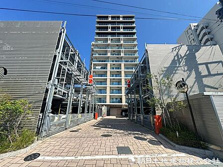 ただ住むだけではなく、心から快適に暮らしていただける住まいをご提案。物件や街、資金計画まで、住まいに関することを丁寧にお手伝いします。何でもご相談くださいませ。