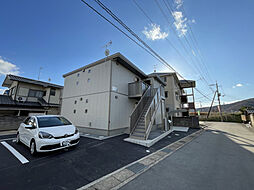 ホワイトガーデン 202号室