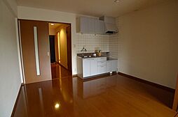 メゾンドフォンテヌ 102号室 1階1DKのリビング/ダイニング