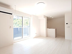 M-Base　Honjo　Kita 203号室 2階1LDKのリビング/ダイニング