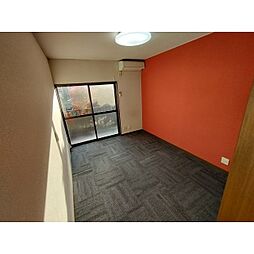 サンライズIII 1階ワンルームのリビング/ダイニング