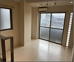 フェニックス新宿夏目坂 2階1Kのリビング/ダイニング