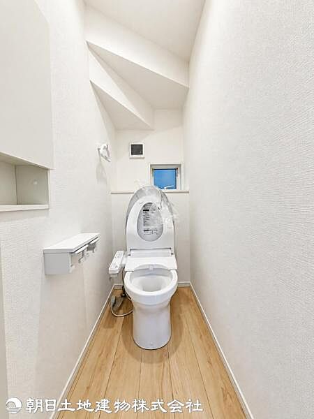 トイレを拡大表示