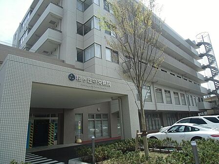 医療法人社団哺育会桜ヶ丘中央病院859m