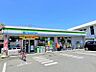 周辺：【ファミリーマート　海老名下今泉店】　駐車場が広く、早朝6時位から、ホットスナックが充実しています。