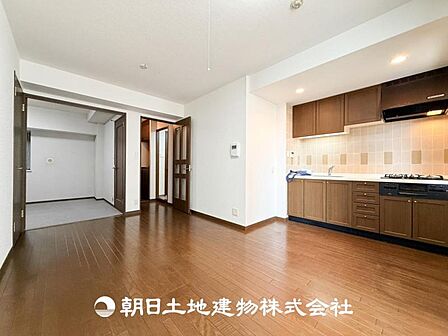 【DK (約8.6帖)】