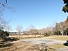 周辺：高久蓮池公園 徒歩5分。大きな時計台が目印。トイレ、駐輪場有。滑り台・鉄棒・ブランコ・木製の複合型遊具があります。 330m