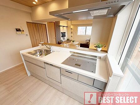 ■新規内装リノベーション施工済みでキレイなお住まい