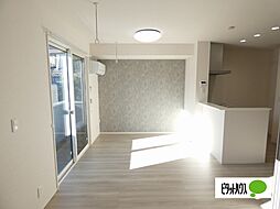 トリシア篠ノ井 103 1階1LDKのリビング/ダイニング