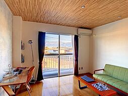 カスターニャ 1階1Kのリビング/ダイニング