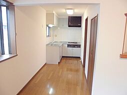 ステップコート・ツバキ １０２ 2階2LDKのリビング/ダイニング