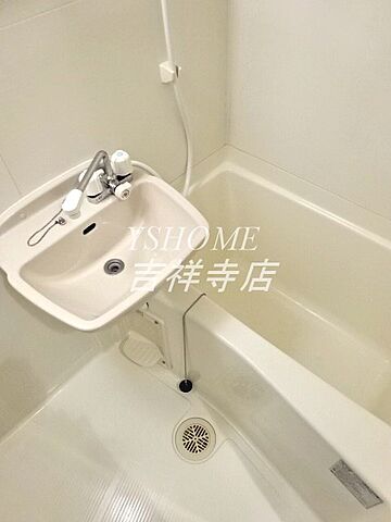 浴室
