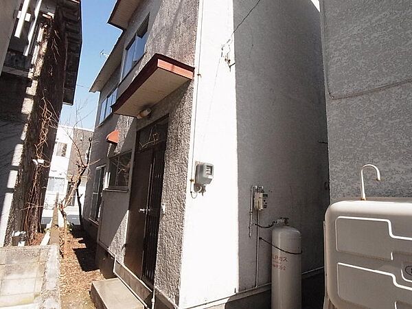 detached 青森県弘前市大字坂本町
地図を見る