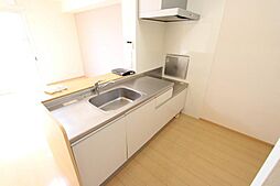 グランツ 101 1階2LDKの室内