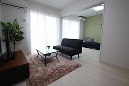 約11帖あるリビングダイニング