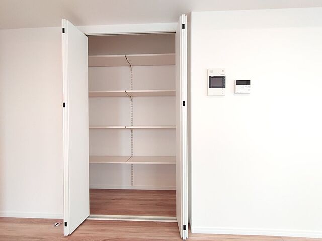 リビング/ダイニング ライオンズプラザ三郷 14階/-