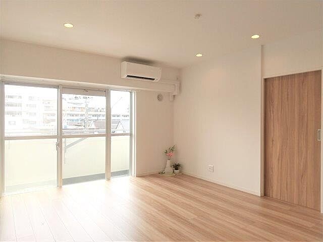 リビング/ダイニング 星和日暮里ハイツ 4階/-