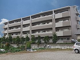 兵庫県神戸市西区伊川谷町有瀬（賃貸マンション1LDK・4階・41.73㎡） その1