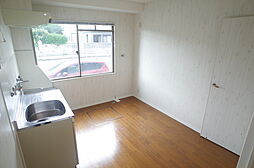 阪急伊丹線 新伊丹駅 徒歩5分の賃貸マンション 1階2Kのリビング/ダイニング