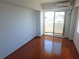 阪急伊丹線 新伊丹駅 徒歩3分の賃貸マンション 3階1Kのリビング/ダイニング