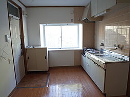 神鉄有馬線 丸山駅 徒歩3分の賃貸アパート 2階1DKのリビング/ダイニング