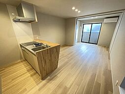 JR福知山線 猪名寺駅 徒歩5分の賃貸アパート 1階2LDKのリビング/ダイニング