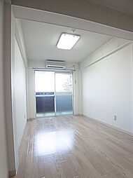 JR東海道・山陽本線 朝霧駅 徒歩12分の賃貸アパート 1階ワンルームのリビング/ダイニング