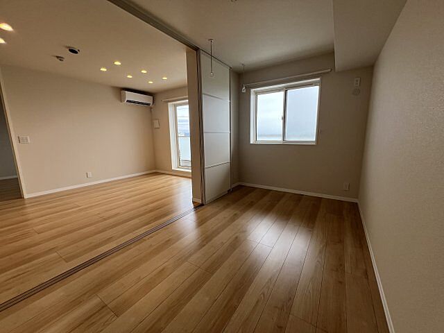 洋室