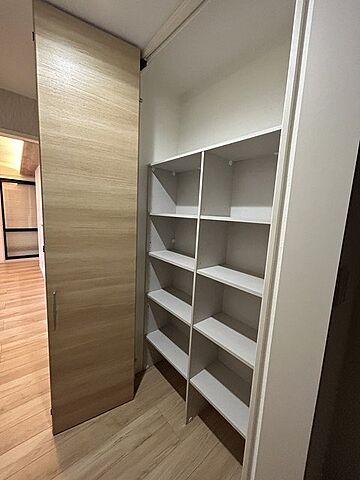 収納